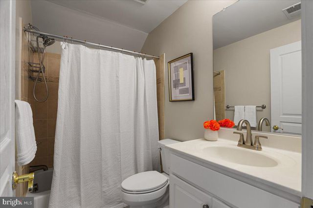 43464 CALPHAMS MILL CT, Leesburg, VA 20176
