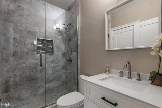43464 CALPHAMS MILL CT, Leesburg, VA 20176