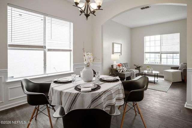 535 ROSERUSH Lane, Jacksonville, FL 32225