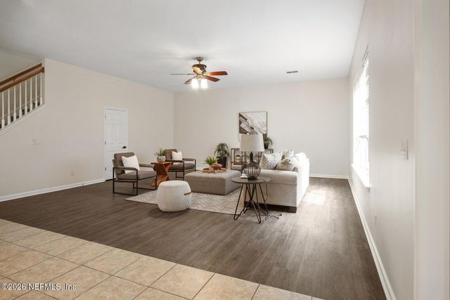 535 ROSERUSH Lane, Jacksonville, FL 32225