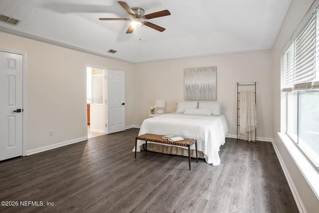 535 ROSERUSH Lane, Jacksonville, FL 32225