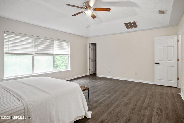 535 ROSERUSH Lane, Jacksonville, FL 32225