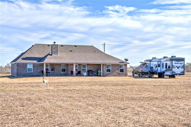 291 Kana Road, Sandia, TX 78383