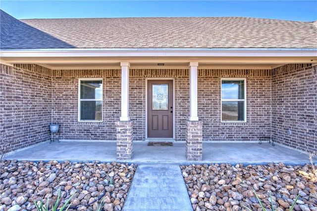 291 Kana Road, Sandia, TX 78383