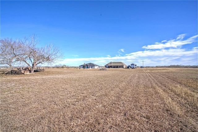 291 Kana Road, Sandia, TX 78383
