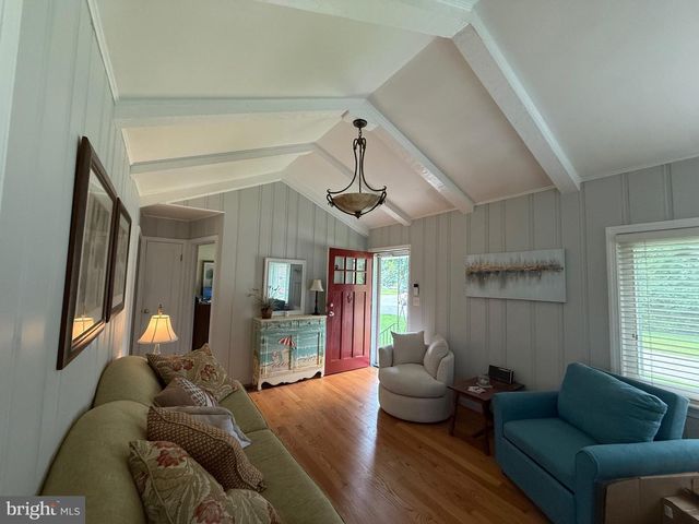 5665 PARK CIR, St Leonard, MD 20685