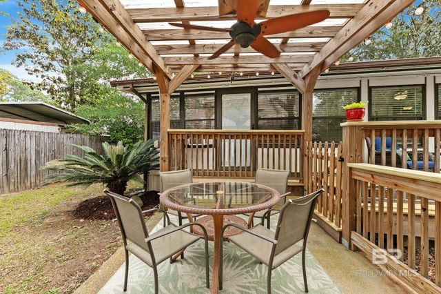 473 Buena Vista Drive, Lillian, AL 36549