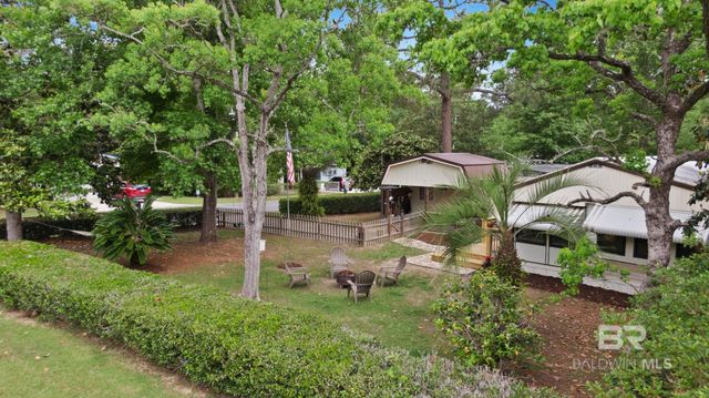 473 Buena Vista Drive, Lillian, AL 36549