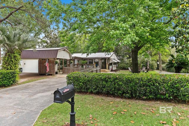 473 Buena Vista Drive, Lillian, AL 36549