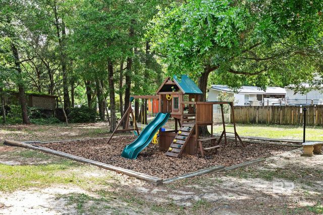 473 Buena Vista Drive, Lillian, AL 36549