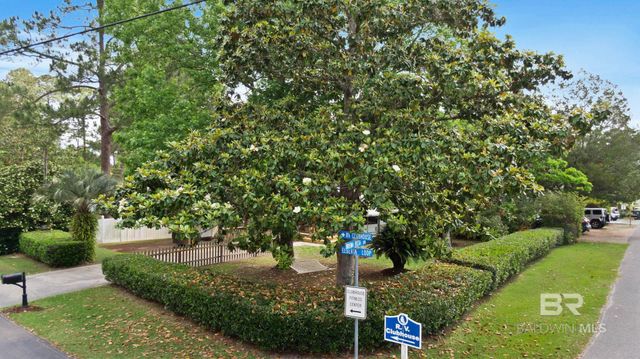 473 Buena Vista Drive, Lillian, AL 36549