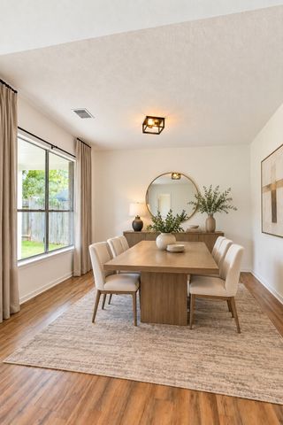 2922 Veva Drive, Pearland, TX 77584