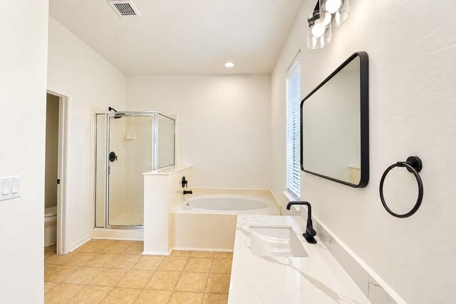 2922 Veva Drive, Pearland, TX 77584
