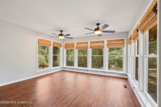 177 Dempsey Drive, Byhalia, MS 38611