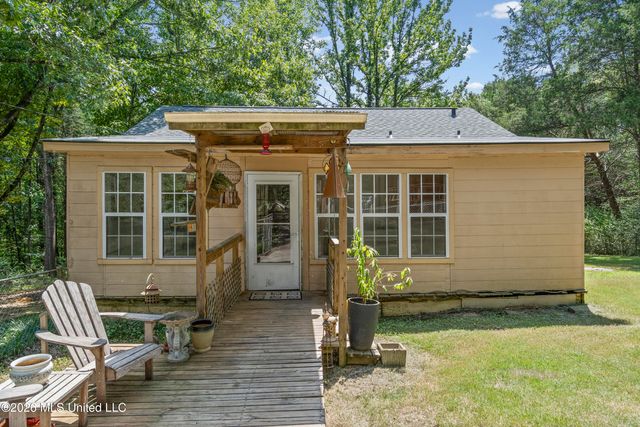 177 Dempsey Drive, Byhalia, MS 38611