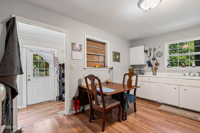 177 Dempsey Drive, Byhalia, MS 38611