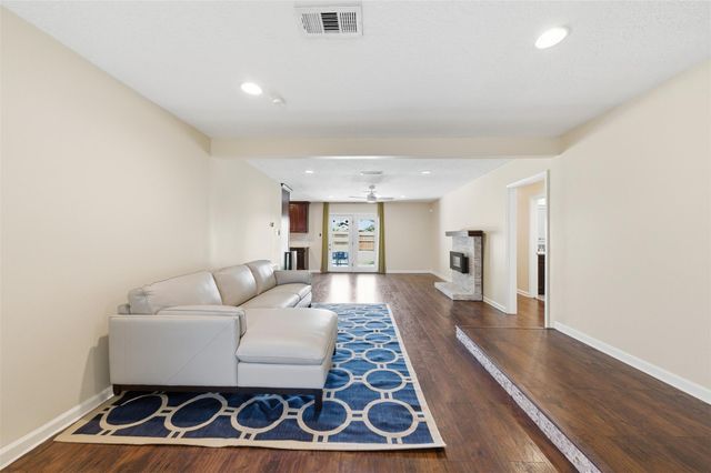 8526 Cedel Drive, Houston, TX 77055