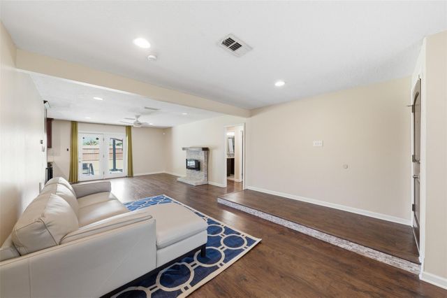 8526 Cedel Drive, Houston, TX 77055
