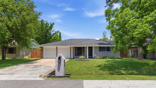 8526 Cedel Drive, Houston, TX 77055