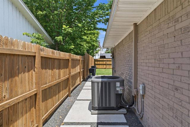 8526 Cedel Drive, Houston, TX 77055