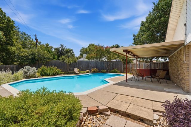 7213 Bradford Place, The Colony, TX 75056