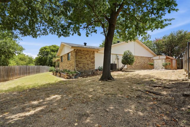 7213 Bradford Place, The Colony, TX 75056