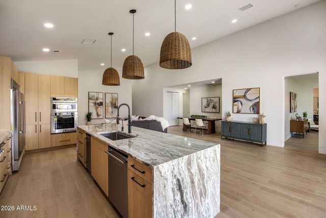 4224 N 35TH Place, Phoenix, AZ 85018