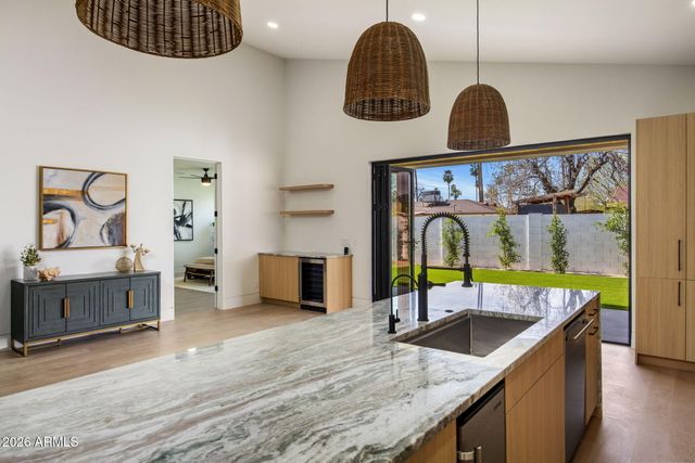 4224 N 35TH Place, Phoenix, AZ 85018