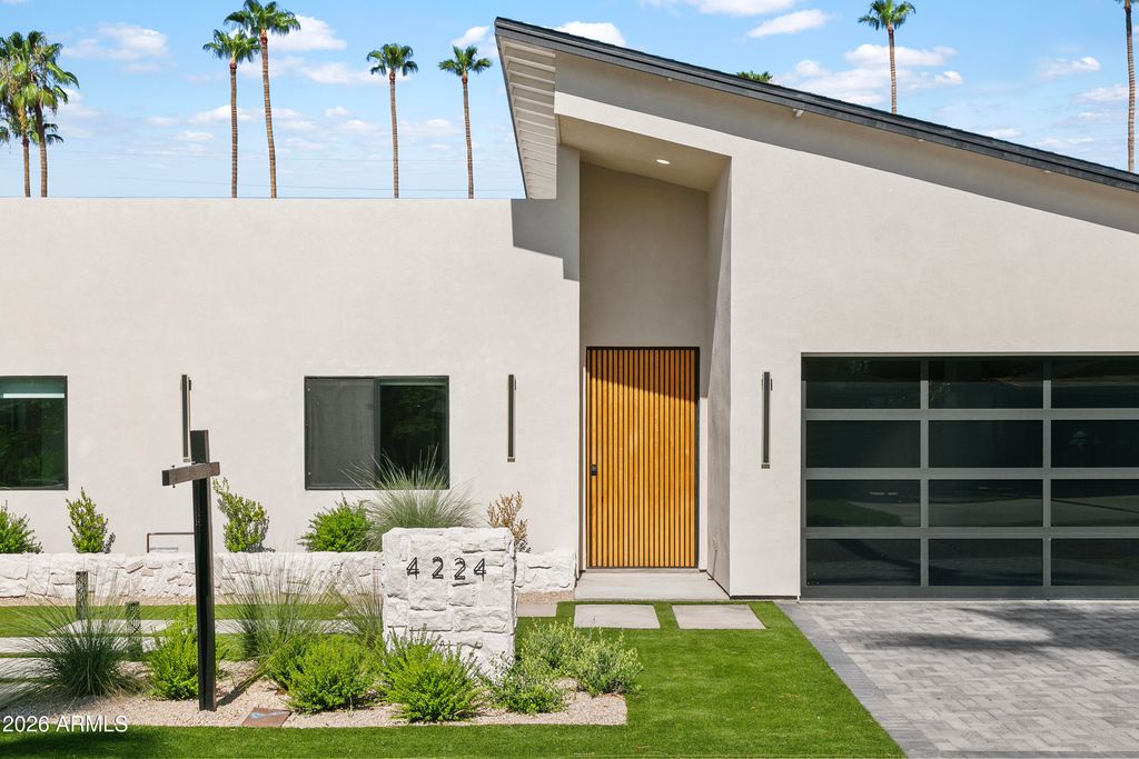 4224 N 35TH Place, Phoenix, AZ 85018 — photo 2