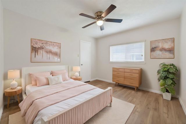 12511 Ravens Mate Drive, Cypress, TX 77429