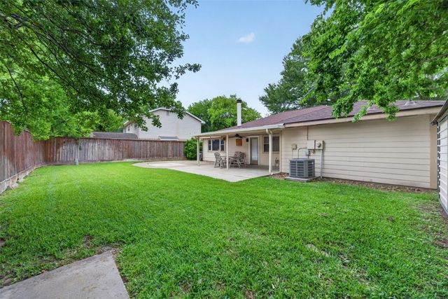 12511 Ravens Mate Drive, Cypress, TX 77429