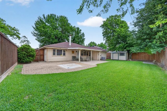 12511 Ravens Mate Drive, Cypress, TX 77429