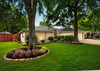 12511 Ravens Mate Drive, Cypress, TX 77429