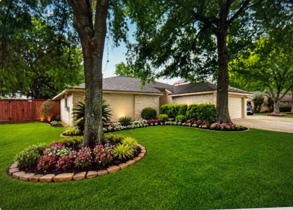 12511 Ravens Mate Drive, Cypress, TX 77429