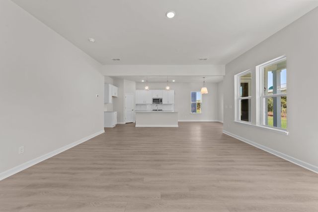 988 Triton Ave., Little River, SC 29566