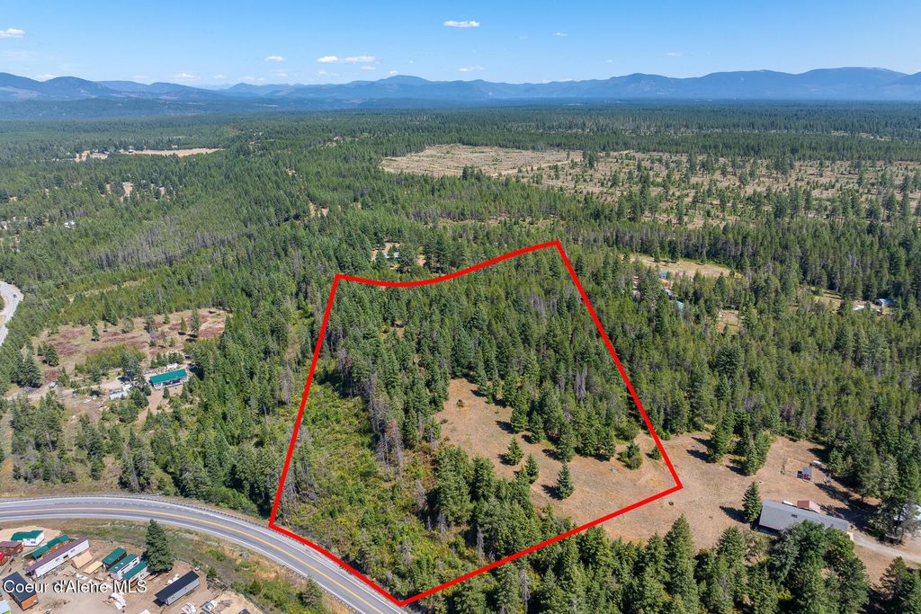 Old Forest Road, Spirit Lake, ID 83869