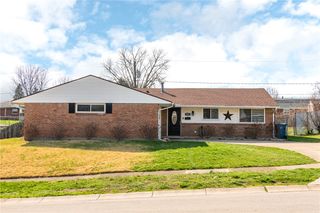 7021 Bascombe Drive, Huber Heights, OH 45424