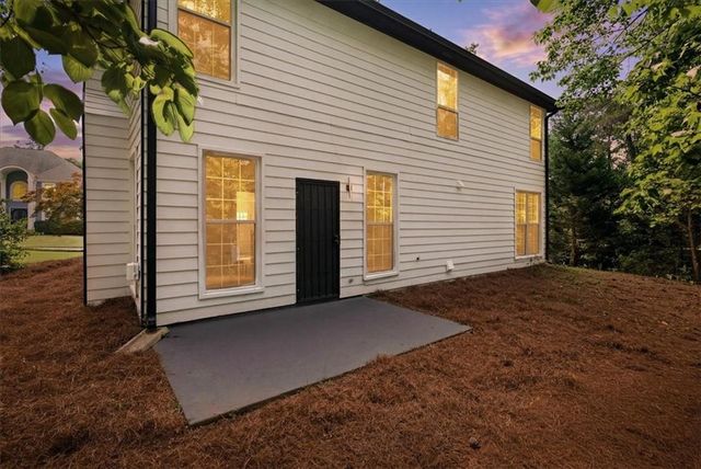 5059 Club Vista Point, Stone Mountain, GA 30088