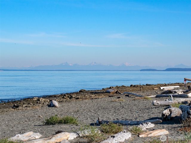 190 Golden Sands Boulevard, Sequim, WA 98382