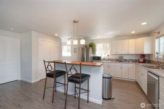 190 Golden Sands Boulevard, Sequim, WA 98382