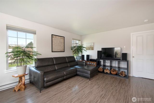 190 Golden Sands Boulevard, Sequim, WA 98382