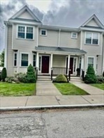 26 Bacon St 26, Watertown, MA 02472