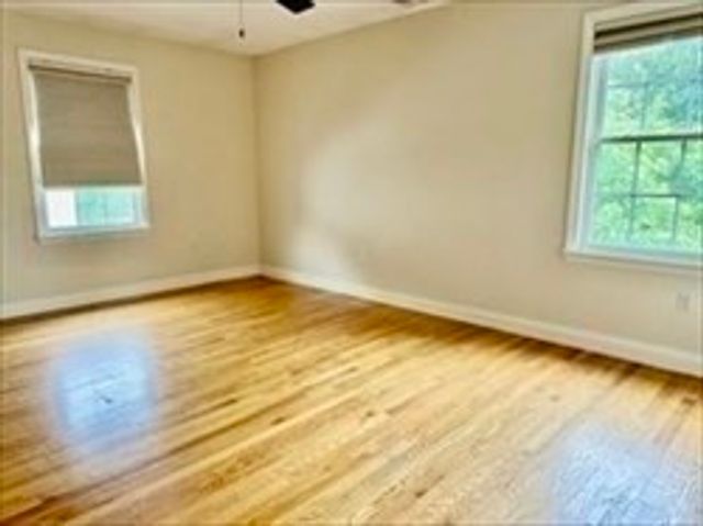 26 Bacon St 26, Watertown, MA 02472
