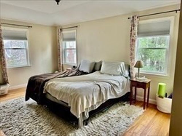 26 Bacon St 26, Watertown, MA 02472