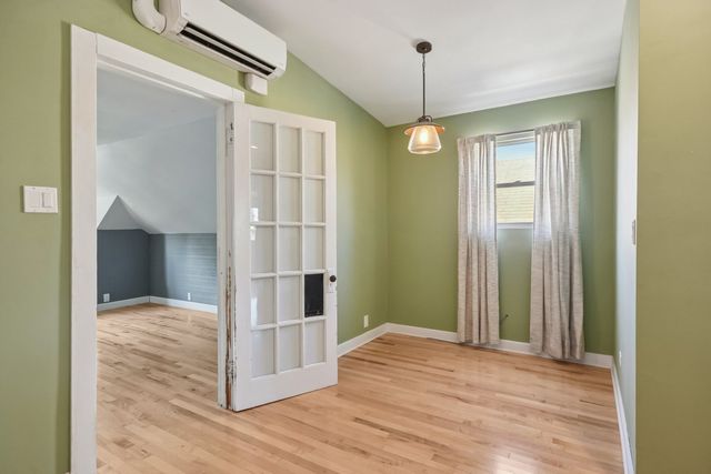 5328 W George Street, Chicago, IL 60641