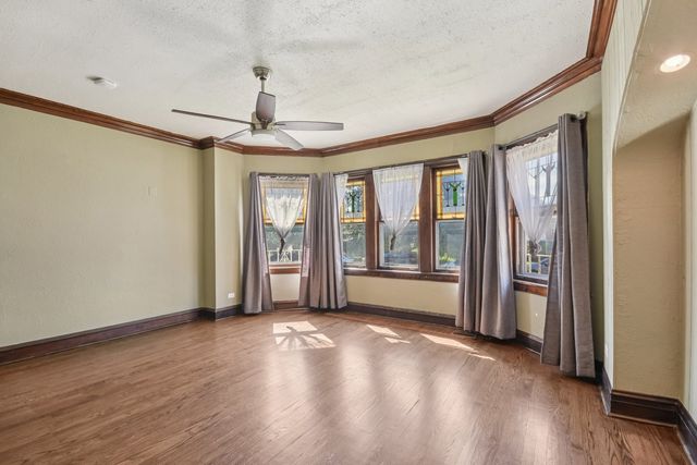 5328 W George Street, Chicago, IL 60641