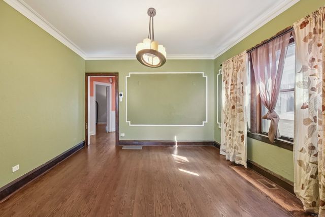 5328 W George Street, Chicago, IL 60641