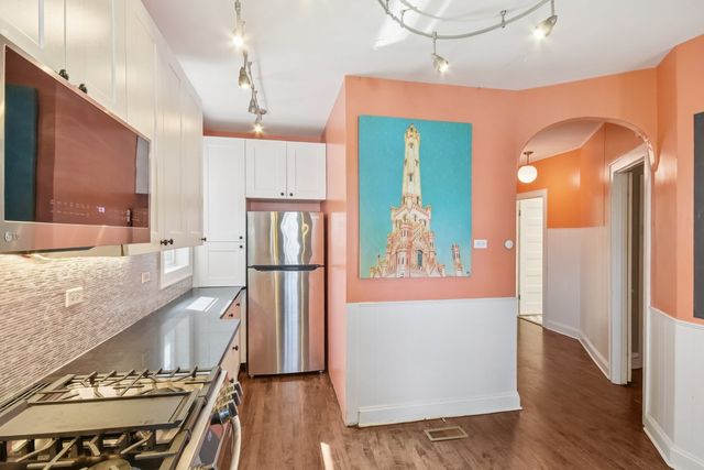 5328 W George Street, Chicago, IL 60641
