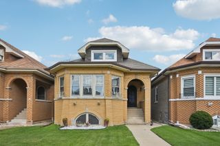 5328 W George Street, Chicago, IL 60641