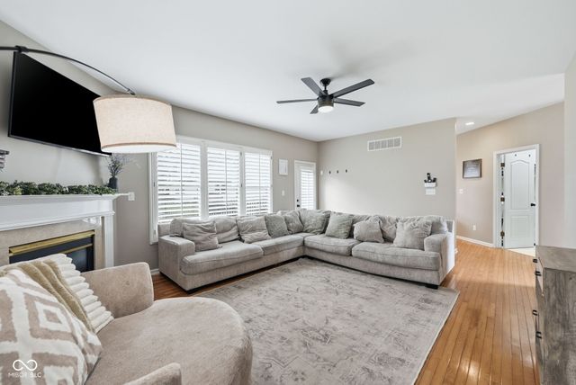 10970 Andrews Place, Fishers, IN 46037